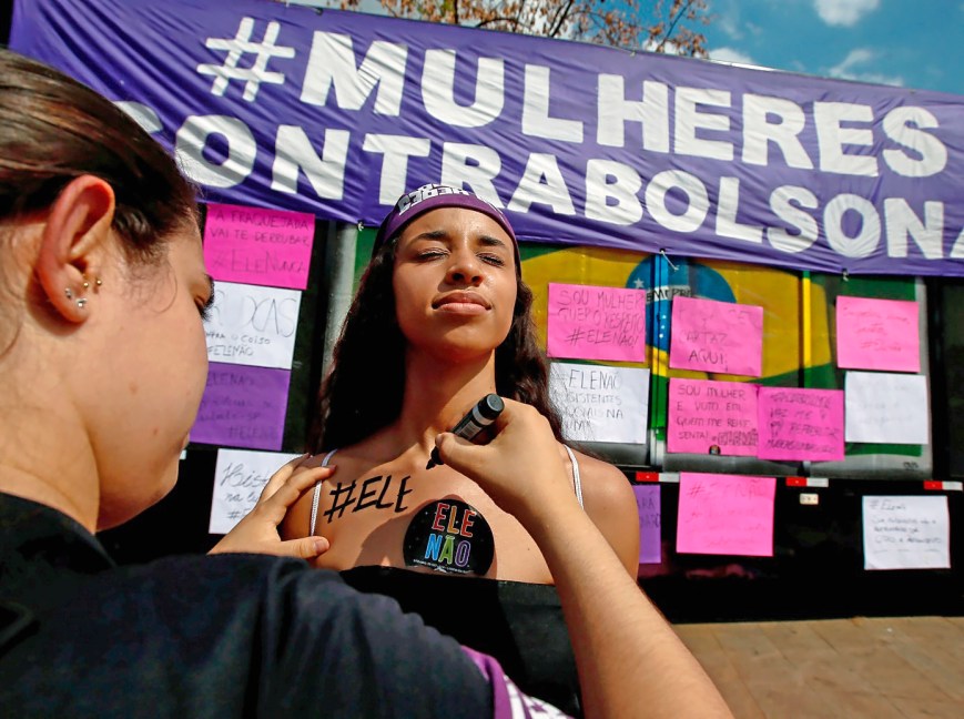 Brasil: Las mujeres trabajadoras brasileñas van a la huelga general para probar que no están en venta