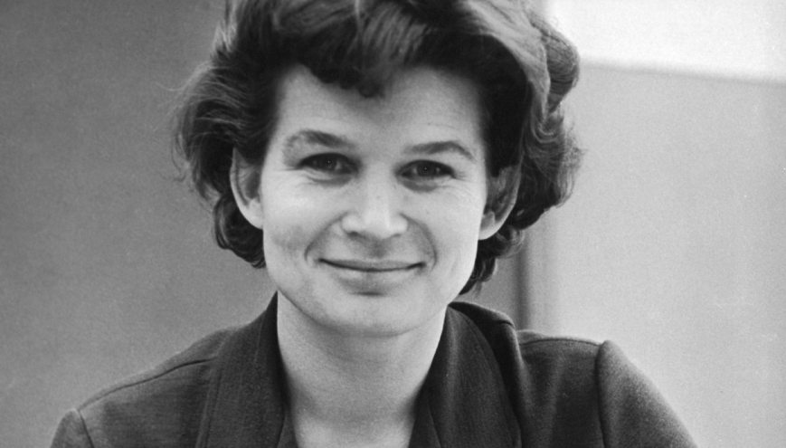 Valentina Tereshkova :                          La primer mujer cosmonauta