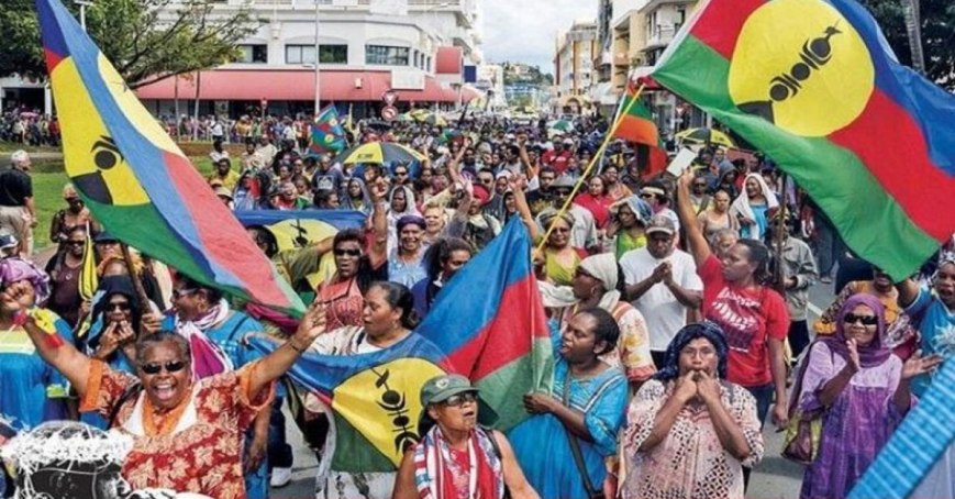 KANAKY (NUEVA CALEDONIA)Macron desata la represión colonial