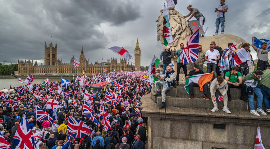 ¿Quién abre la avenida a la extrema derecha?